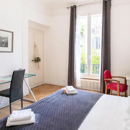 Holidays - Charmant, Authentique, 3 Chambres, Calme, Palais &