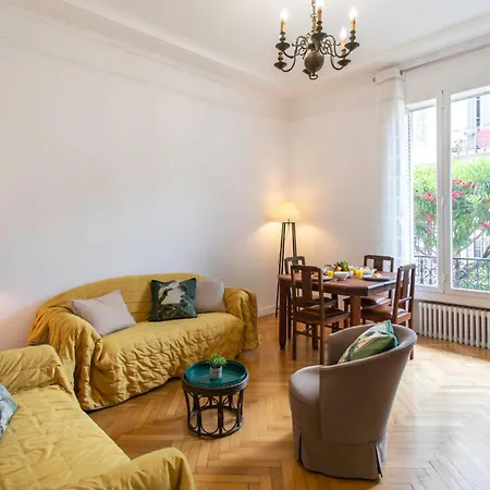 Holidays - Charmant, Authentique, 3 Chambres, Calme, Palais & Cannes