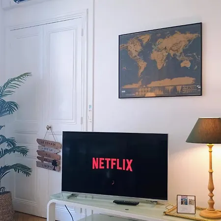 Holidays - Charmant, Authentique, 3 Chambres, Calme, Palais & * 칸느