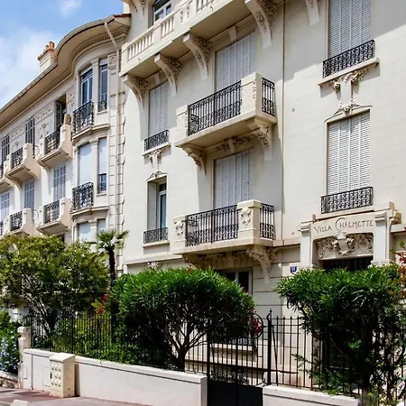 Holidays - Charmant, Authentique, 3 Chambres, Calme, Palais & *