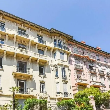 Holidays - Charmant, Authentique, 3 Chambres, Calme, Palais &